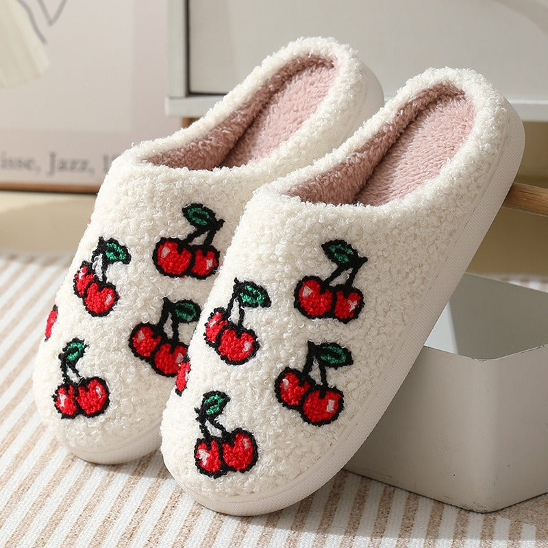 Comfortable home strawberry slippers