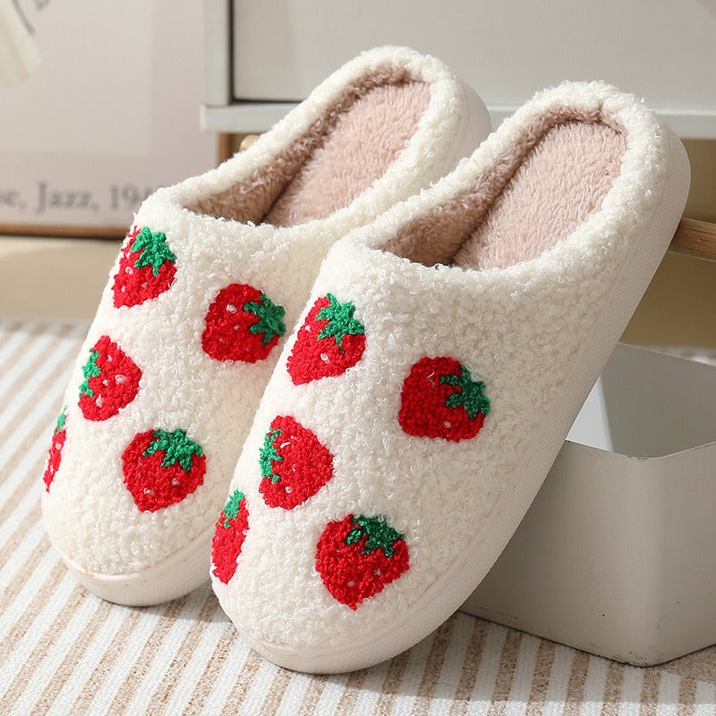 Comfortable home strawberry slippers